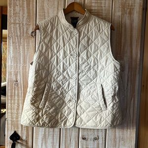 Gap Quilted Vest Size XL Ivory